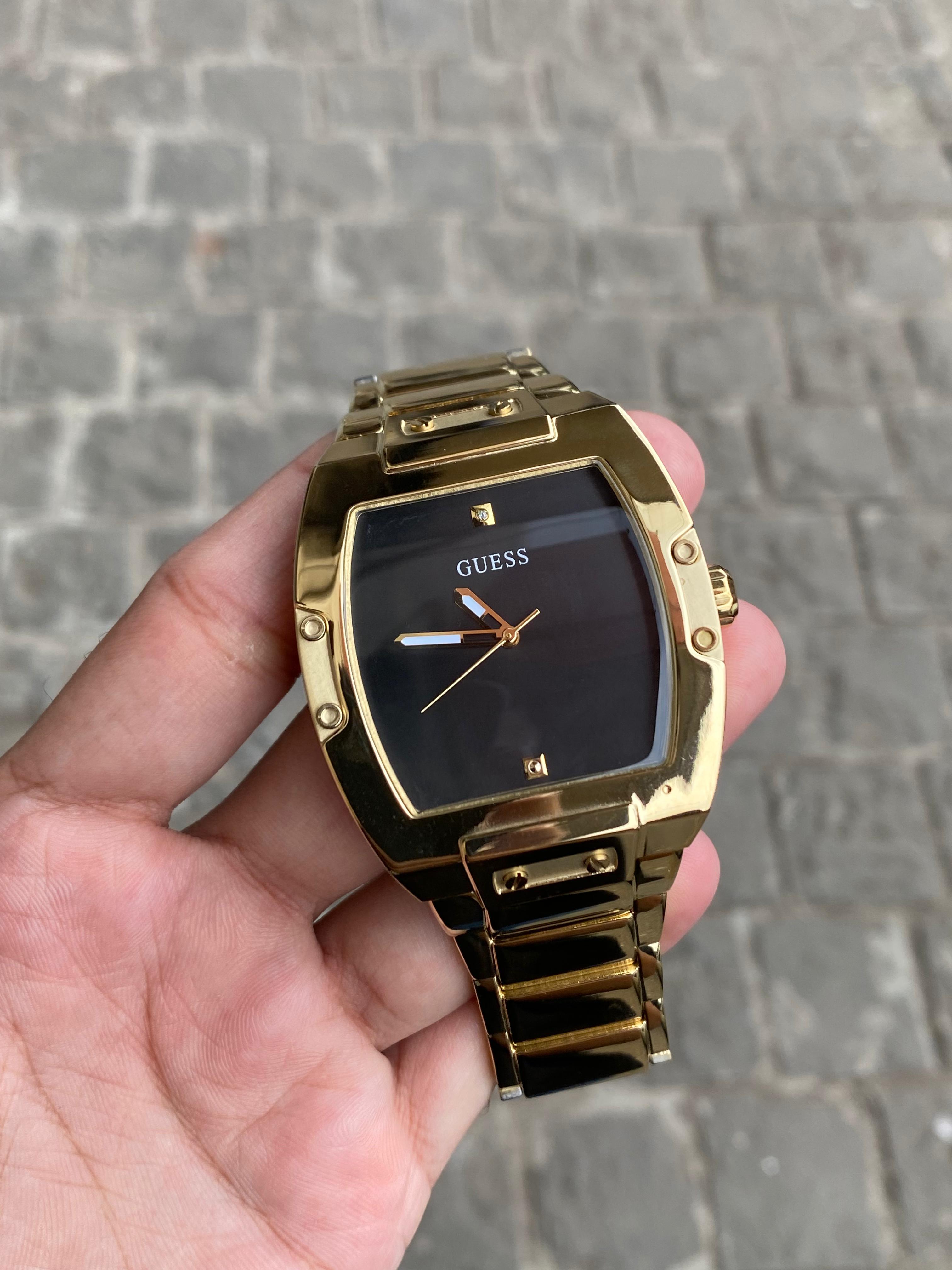 Gueess Phoenix. Japan