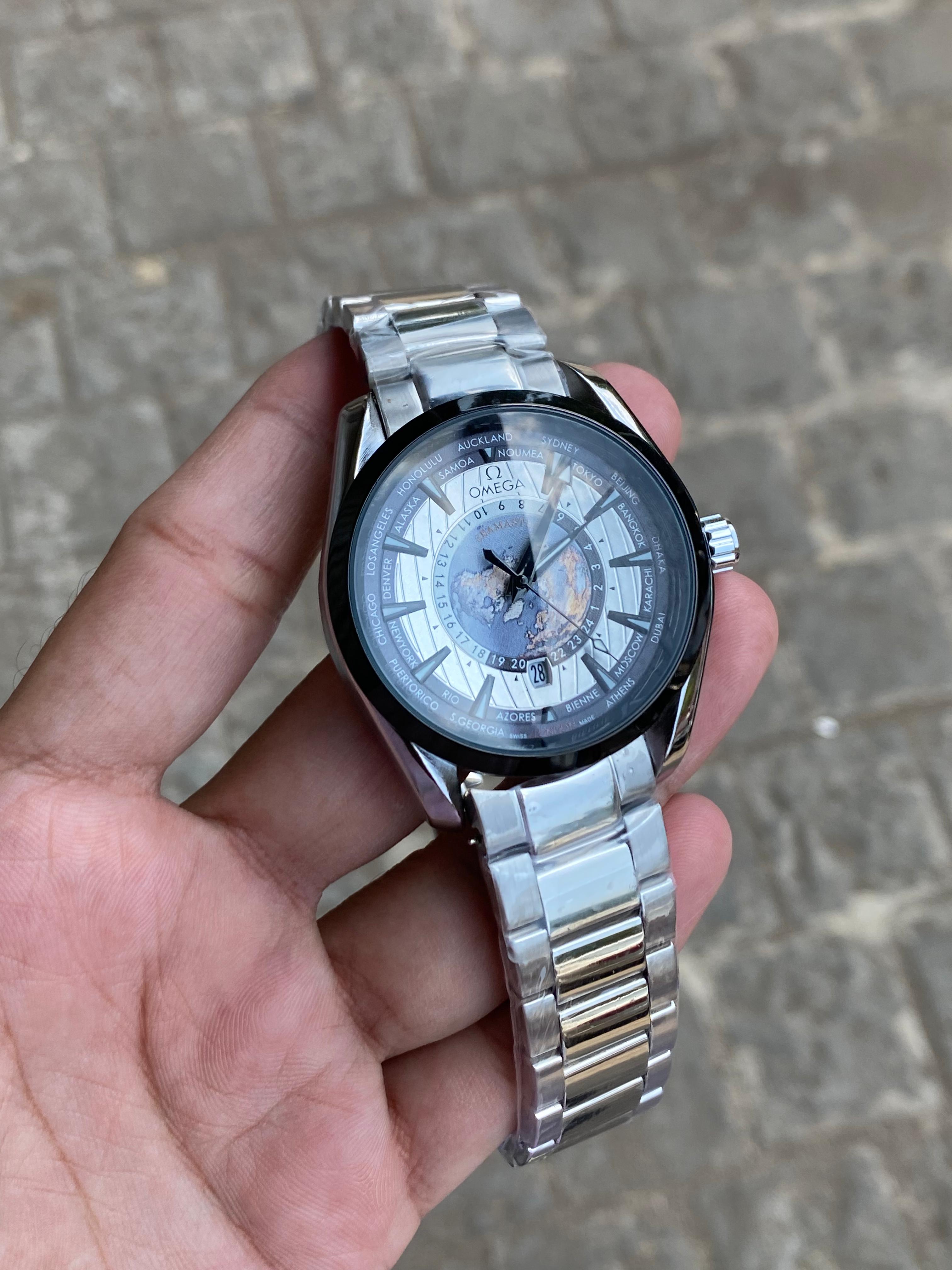 Styalist World map. Watch